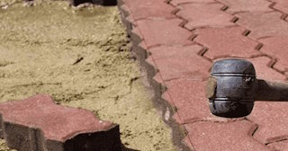 Укладка плитки на песок в Балтийске в октябре