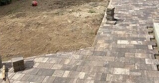 Профессиональная укладка тротуарной плитки на клей в Балтийске в октябре