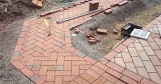Укладка тротуарной плитки в Балтийске в октябре